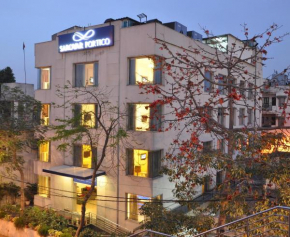 Sarovar Portico Naraina, Hotel